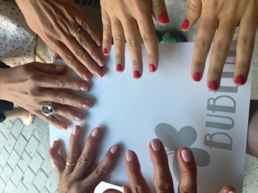 Bubela o teu rincón de beleza ofrece un desconto dun 15% en manicura semipermanente
